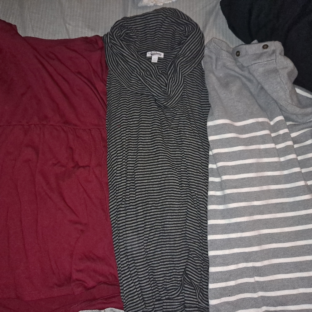 3 Long sleeve shirts